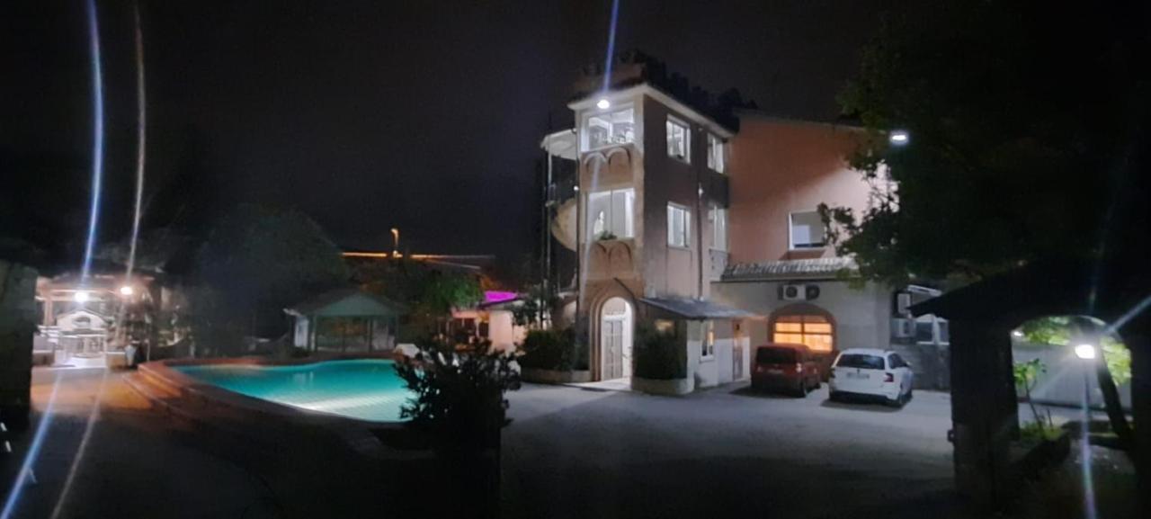 Parco Sogni D'Oro Aparthotel Montella Exterior photo