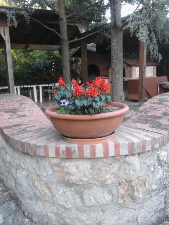 Parco Sogni D'Oro Aparthotel Montella Exterior photo